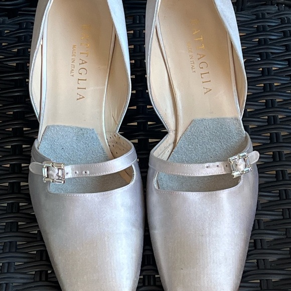 Battaglia Satin Mary Jane Block Heels. Made in Italy - Picture 2 of 11